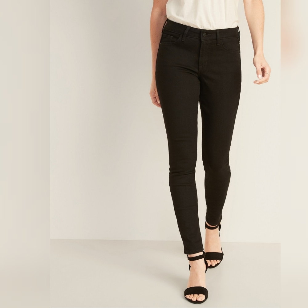 Old Navy Mid-rise Curvy Skinny Jeans